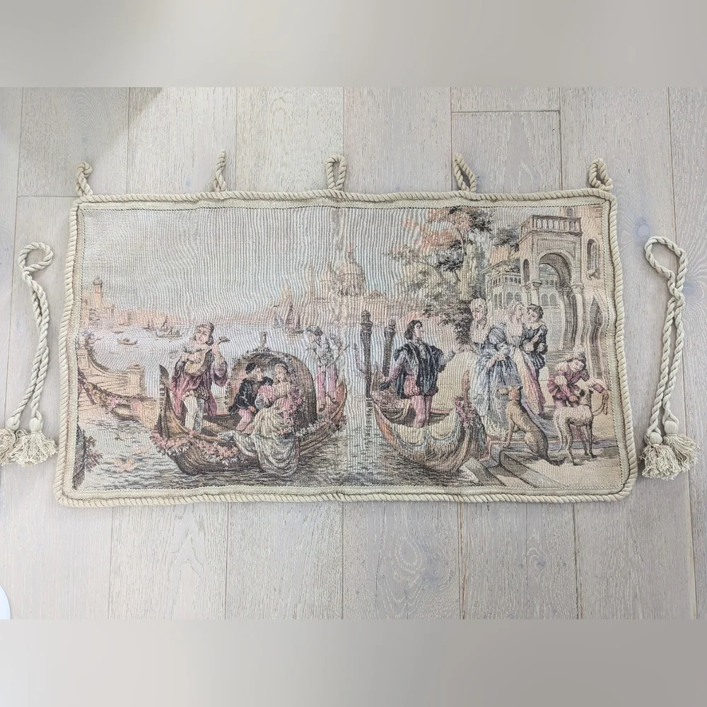 Vintage Woven Hanging Tapestry With Romantic Water Scene